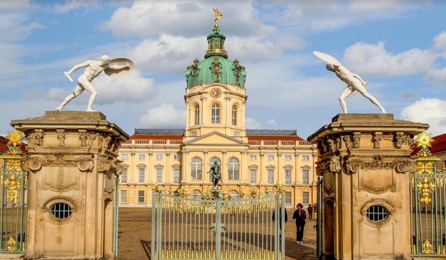 قصر شارلوتنبورغ المانيا برلين