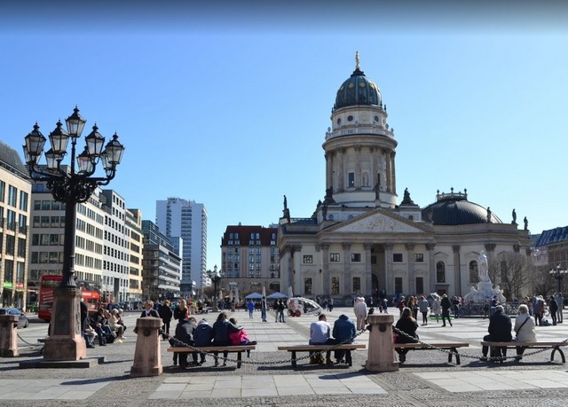 ساحة غيندار ماركت - السياحة في برلين