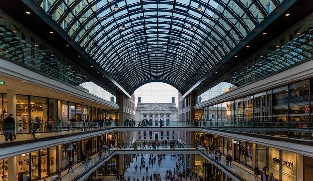 مركز كا دي في للتسوق برلين - السياحة في برلين