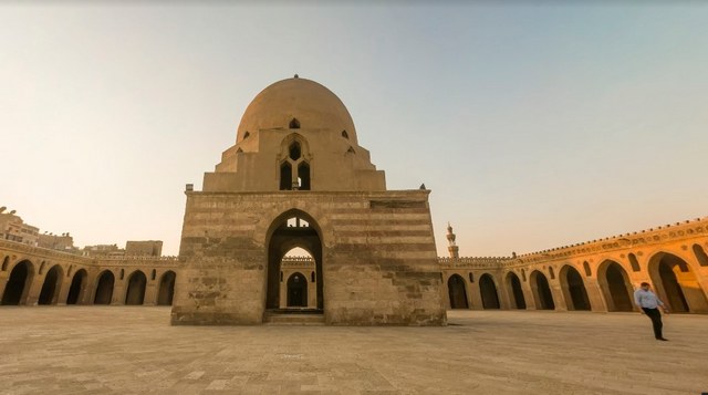 مسجد ابن طولون القاهرة