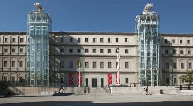متحف رينا صوفيا الاماكن السياحية في مدريد