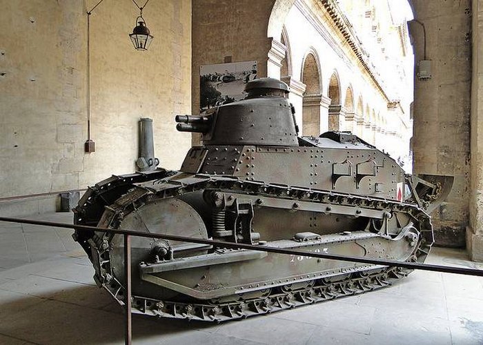 متحف الجيش في باريس
