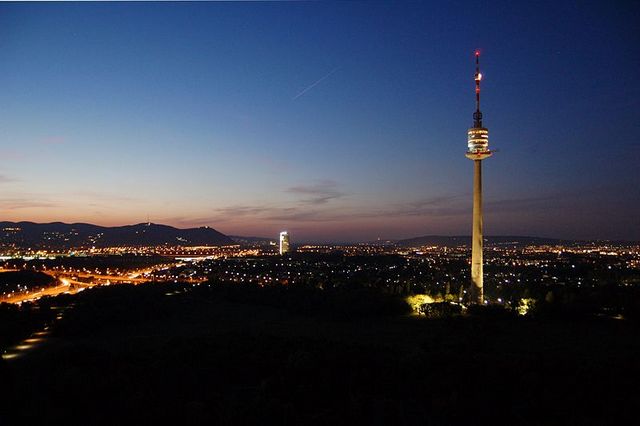 برج الدانوب فيينا
