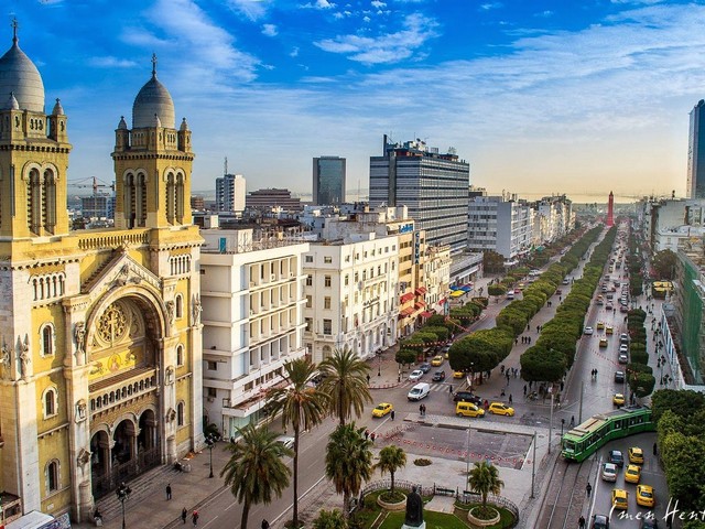 شارع الحبيب بورقيبة - اهم المناطق السياحية في تونس العاصمة