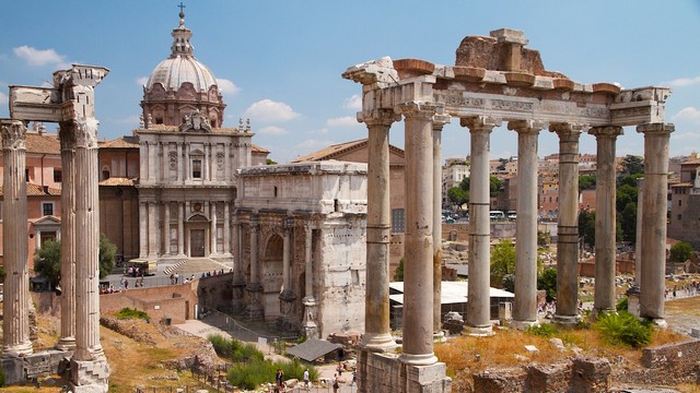 المنتدى الروماني في روما
