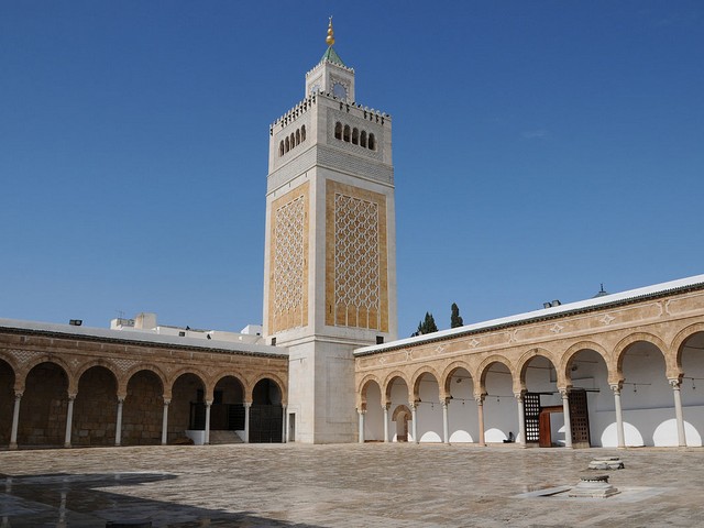 جامع الزيتونة تونس - اماكن سياحية في تونس