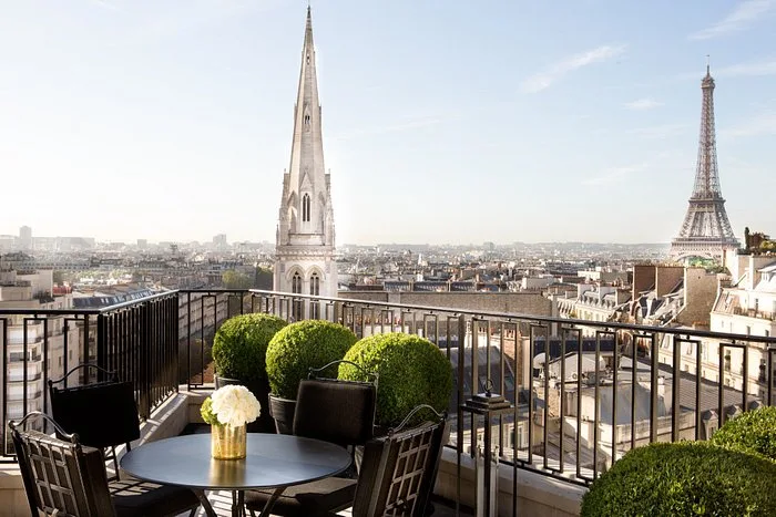فنادق باريس 5 نجوم | خدمات ذات جودة عالية
