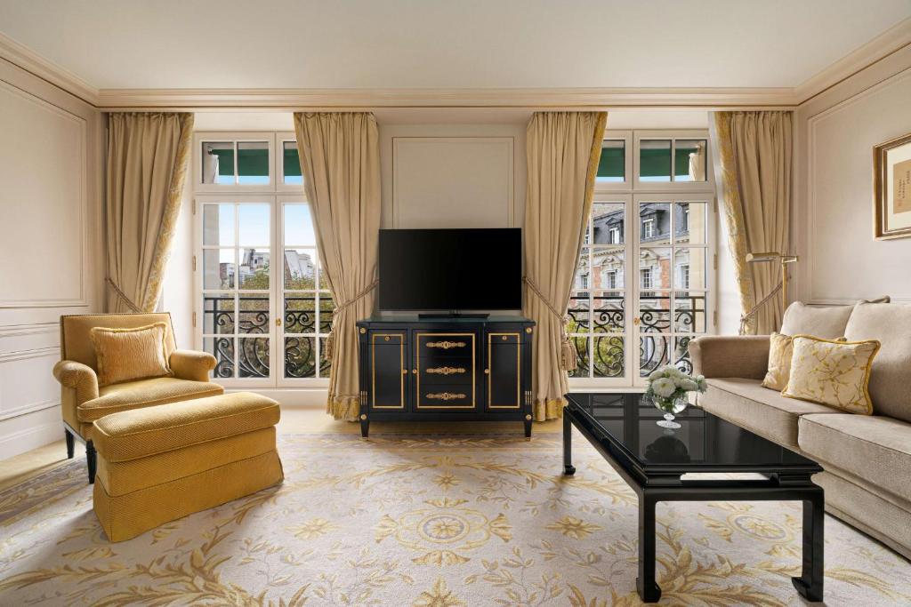 شانغريلا باريس بوكينج |  أشهر فنادق باريس