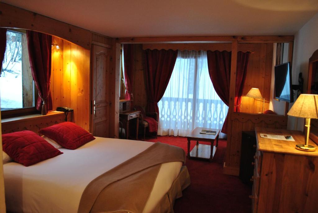 فندق في شامونيه فرنسا | ميزات فرنسية رائعة