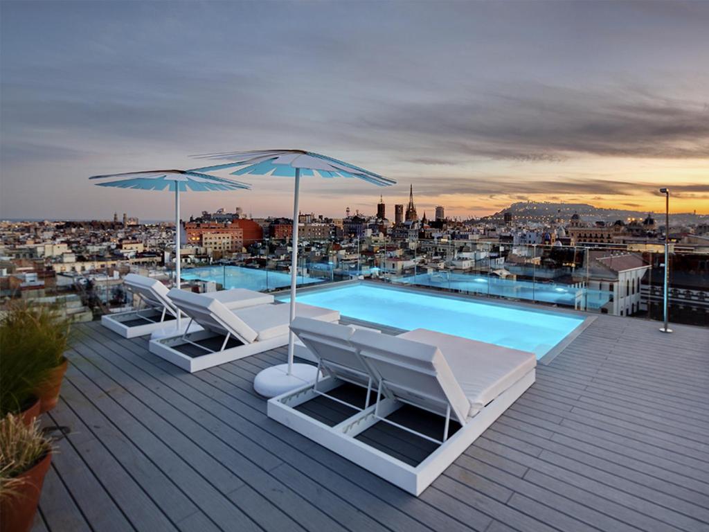 افضل فنادق برشلونة 3 نجوم | تقييم متوسط بخدمات ممتازة